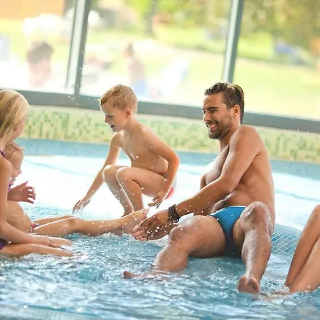 Holiday In Bukfurdo 36946 بيت للعطل *
